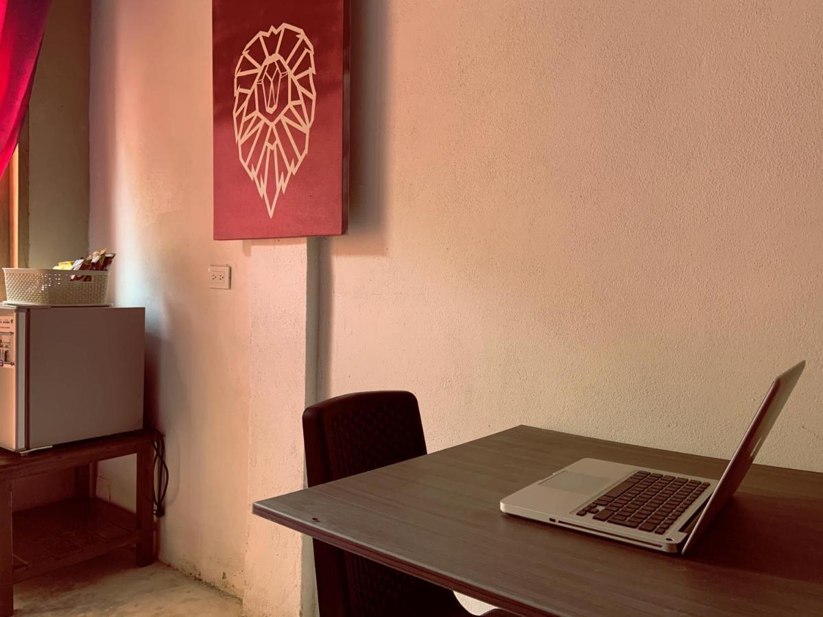 Tayrona Juancho'S House Hostel & Coworking Los Naranjos Exterior photo